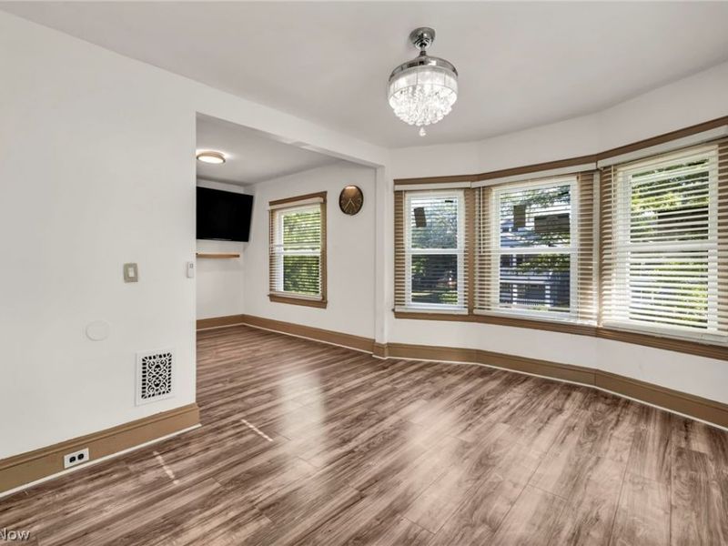 12015 Osceola Avenue, Cleveland, OH 44108 Photo 18