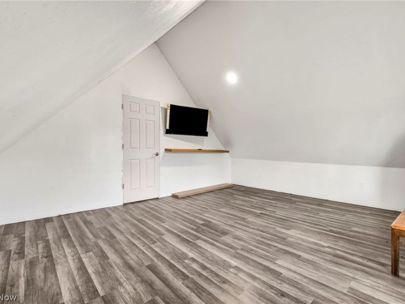 12015 Osceola Avenue, Cleveland, OH 44108 Photo 25