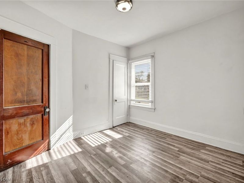 12015 Osceola Avenue, Cleveland, OH 44108 Photo 29