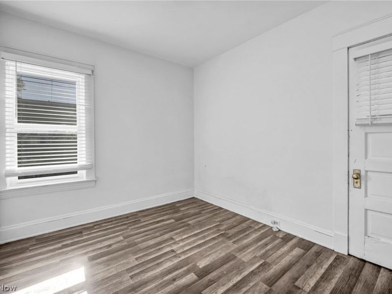 12015 Osceola Avenue, Cleveland, OH 44108 Photo 33