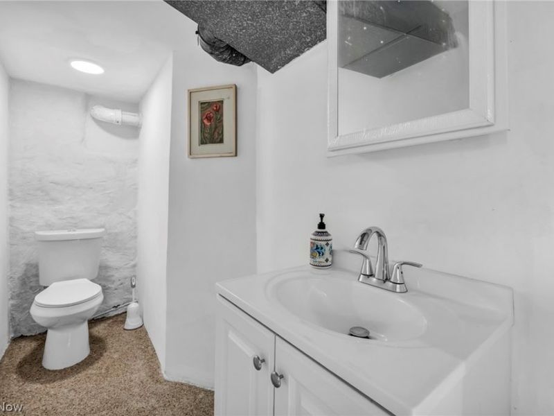 12015 Osceola Avenue, Cleveland, OH 44108 Photo 34