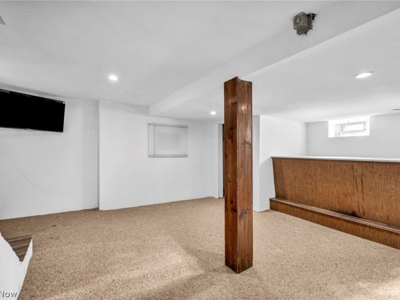 12015 Osceola Avenue, Cleveland, OH 44108 Photo 39