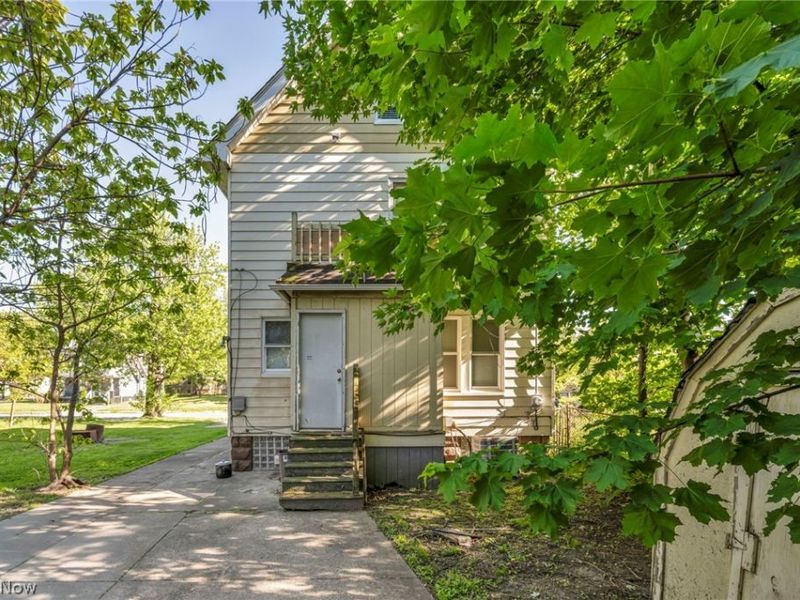 12015 Osceola Avenue, Cleveland, OH 44108 Photo 45