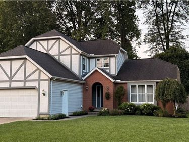 24739 Tara Lynn Drive, North Olmsted, OH 44070
