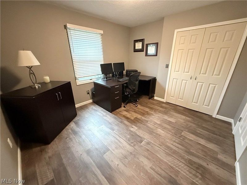 24739 Tara Lynn Drive, North Olmsted, OH 44070 Photo 24