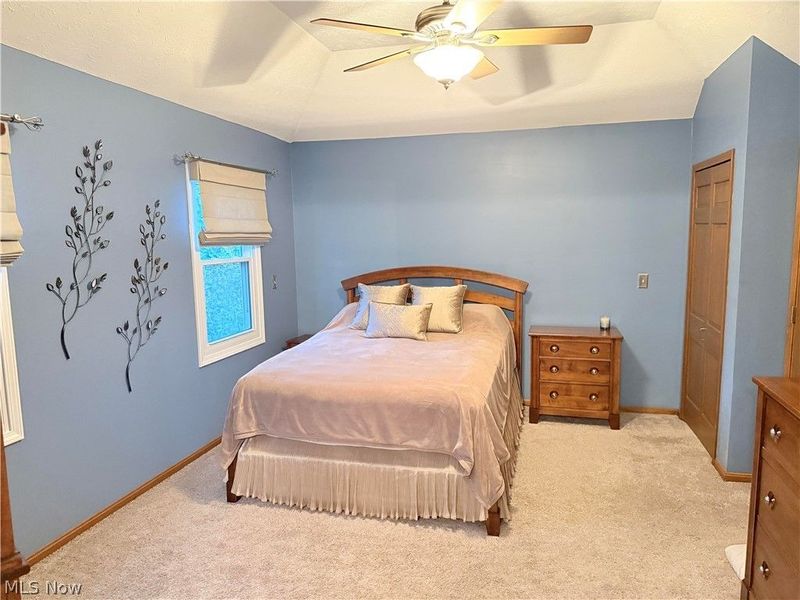 24739 Tara Lynn Drive, North Olmsted, OH 44070 Photo 33
