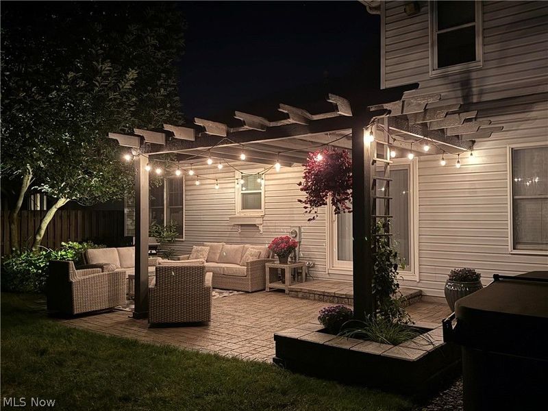 24739 Tara Lynn Drive, North Olmsted, OH 44070 Photo 7