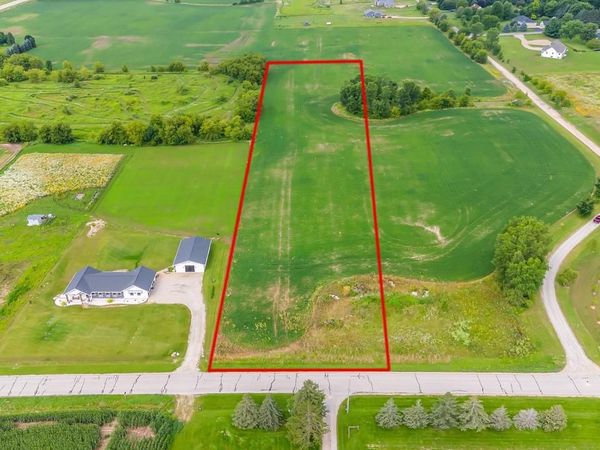 MIDWAY ROAD, Hortonville, WI 54944