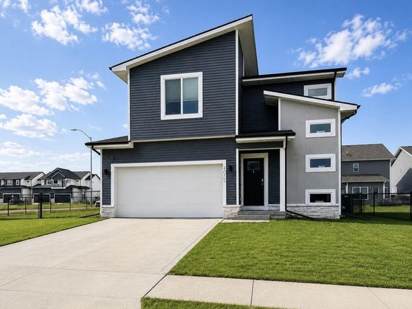4035 NE 3rd Street, Ankeny, IA 50021