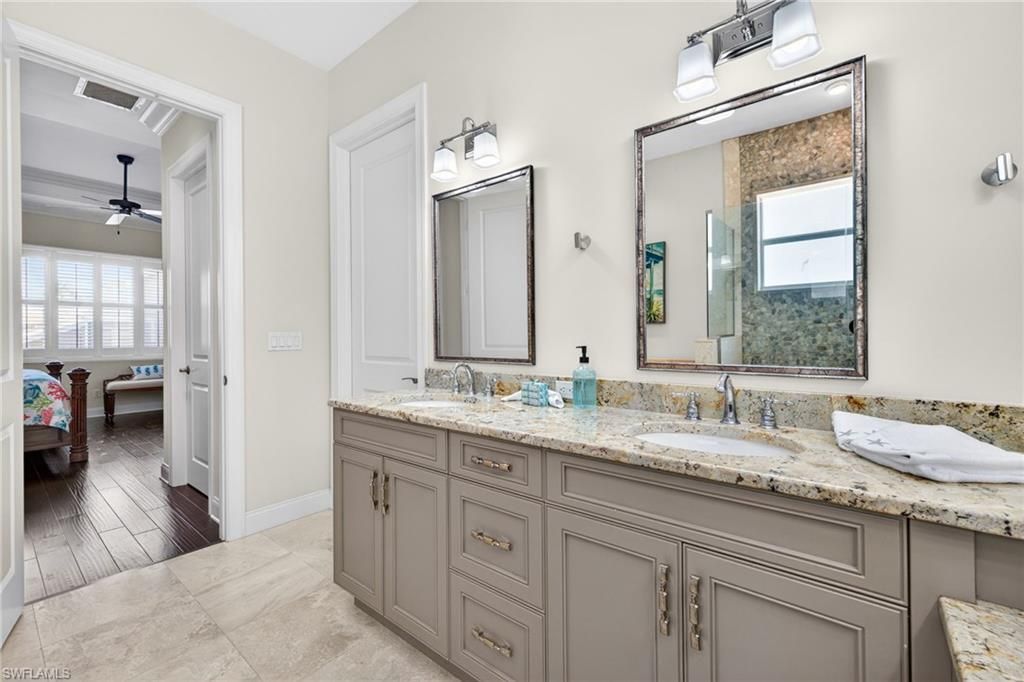 243 Driftwood Ln, Fort Myers Beach, FL 33931 Photo
