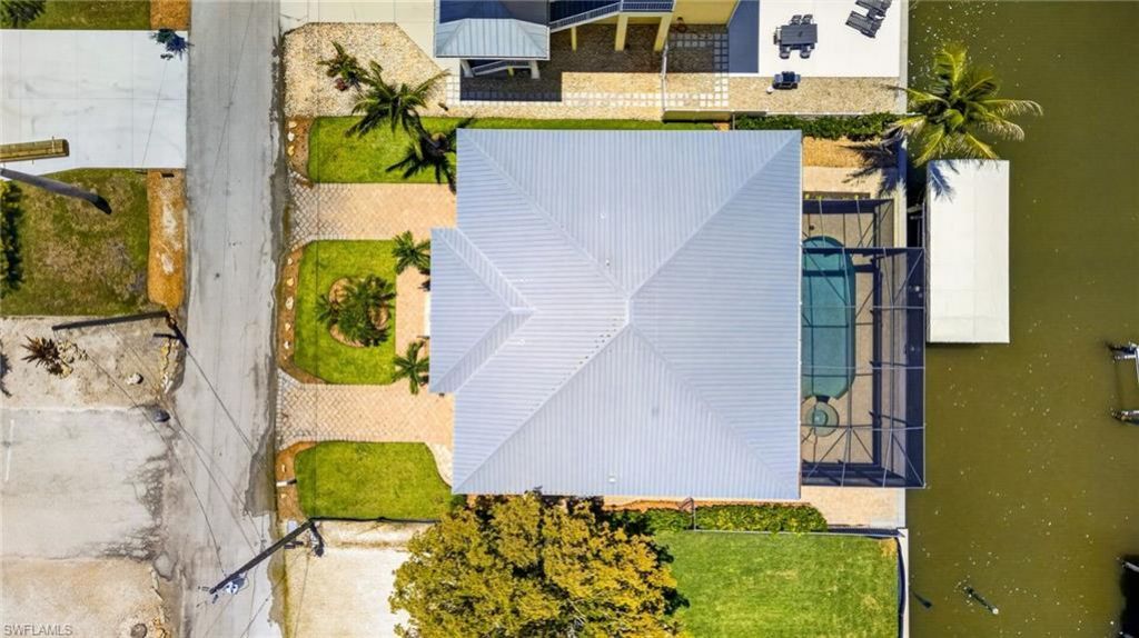 243 Driftwood Ln, Fort Myers Beach, FL 33931 Photo