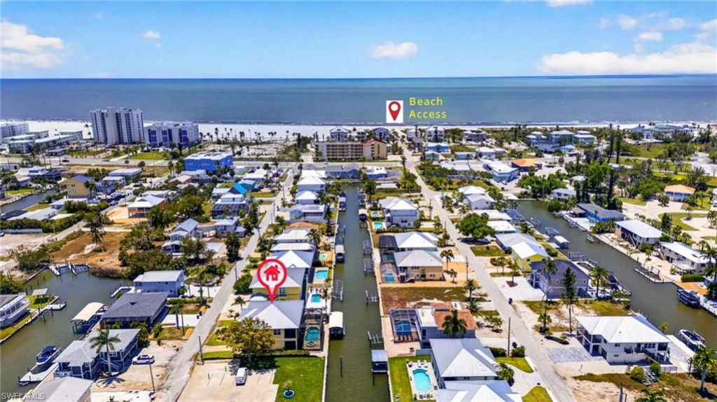 243 Driftwood Ln, Fort Myers Beach, FL 33931 Photo