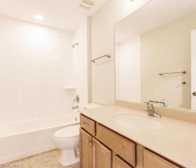 4111 2nd St Sw, Lehigh Acres, FL 33976 Photo