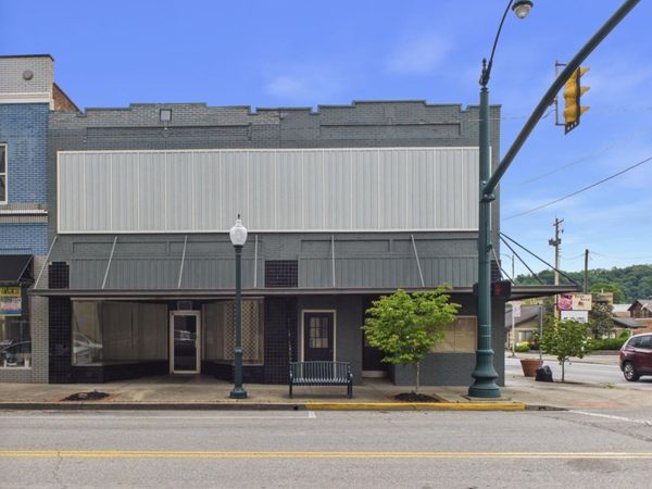 121-123 S 3rd St., Ironton, OH 45638