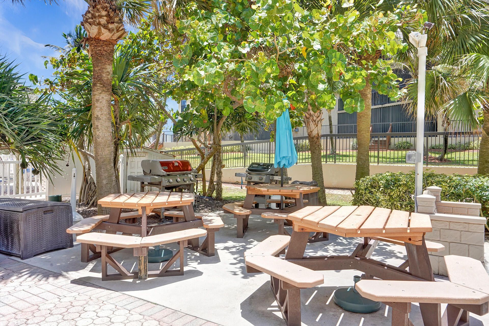 1169 Hillsboro, Unit 203, Hillsboro Beach, FL 33062 Photo