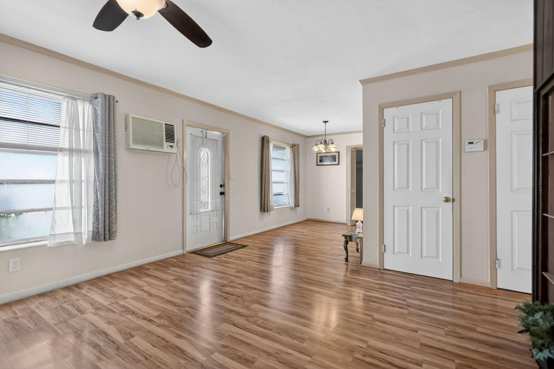 20131 NW 14th Place, Miami Gardens, FL 33169 Photo