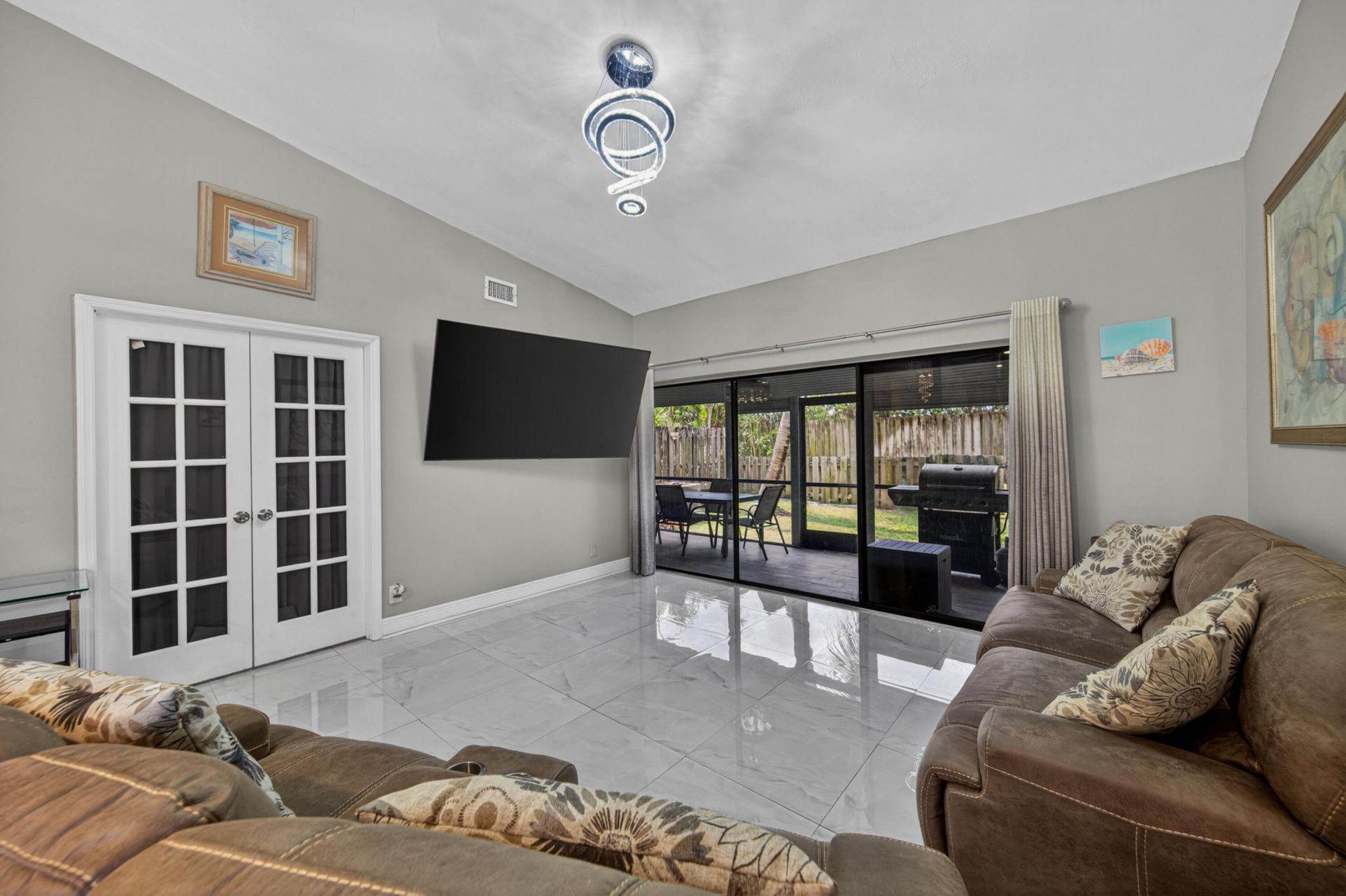 1036 E Lakes Drive, Pompano Beach, FL 33064 Photo