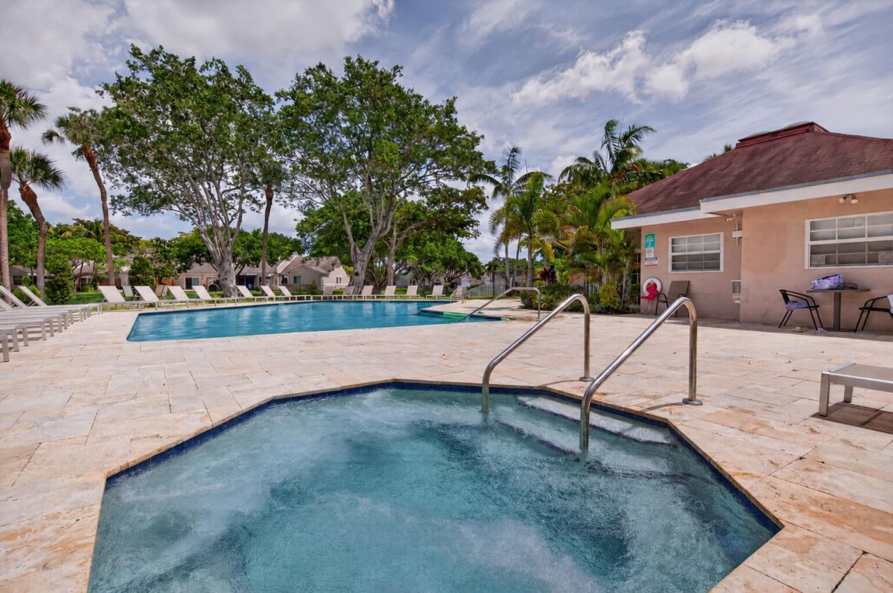 1036 E Lakes Drive, Pompano Beach, FL 33064 Photo