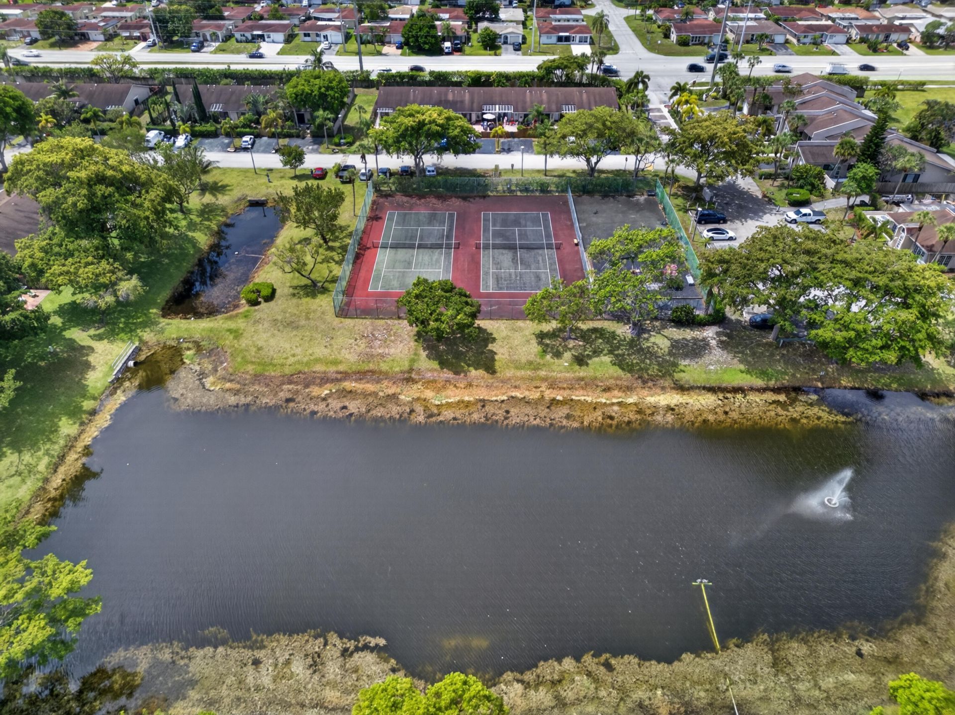 1036 E Lakes Drive, Pompano Beach, FL 33064 Photo
