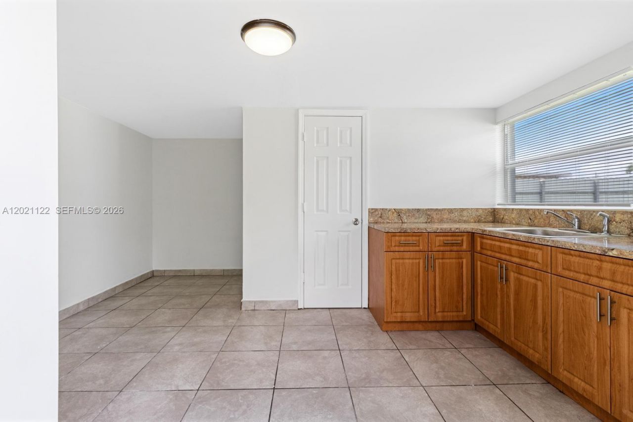 Please Call For Address, Unit 02, Miami, FL 33165 Photo