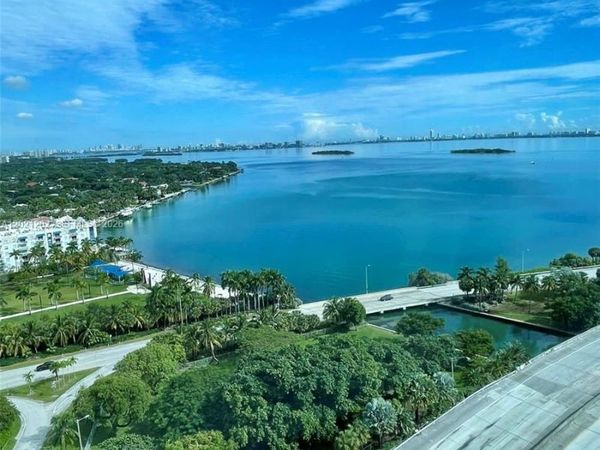 601 NE 36th St, Unit 1805, Miami, FL 33137