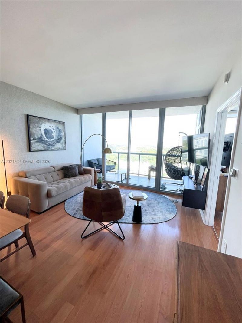601 NE 36th St, Unit 1805, Miami, FL 33137 Photo