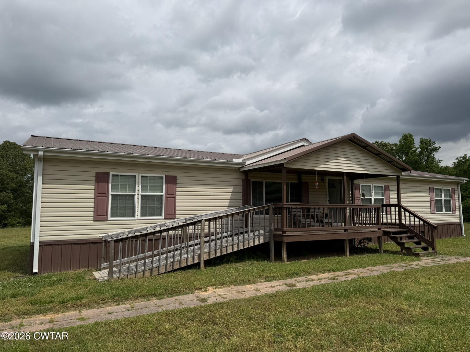 135 Green Acres, Jacks Creek, TN 38347 Main Photo