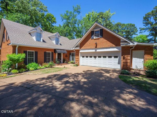 27 Beacon Hill Drive , Jackson, TN 38305
