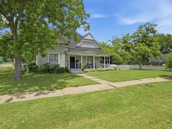 202 E Main Street , Celina, TX 75009