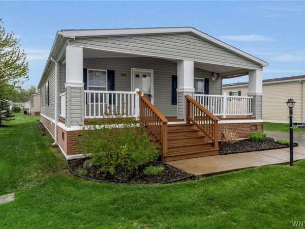 9899 Tobermory Avenue , Clarence, NY 14031
