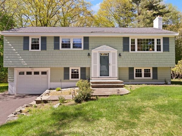 114 South St, Stoughton, MA 02072