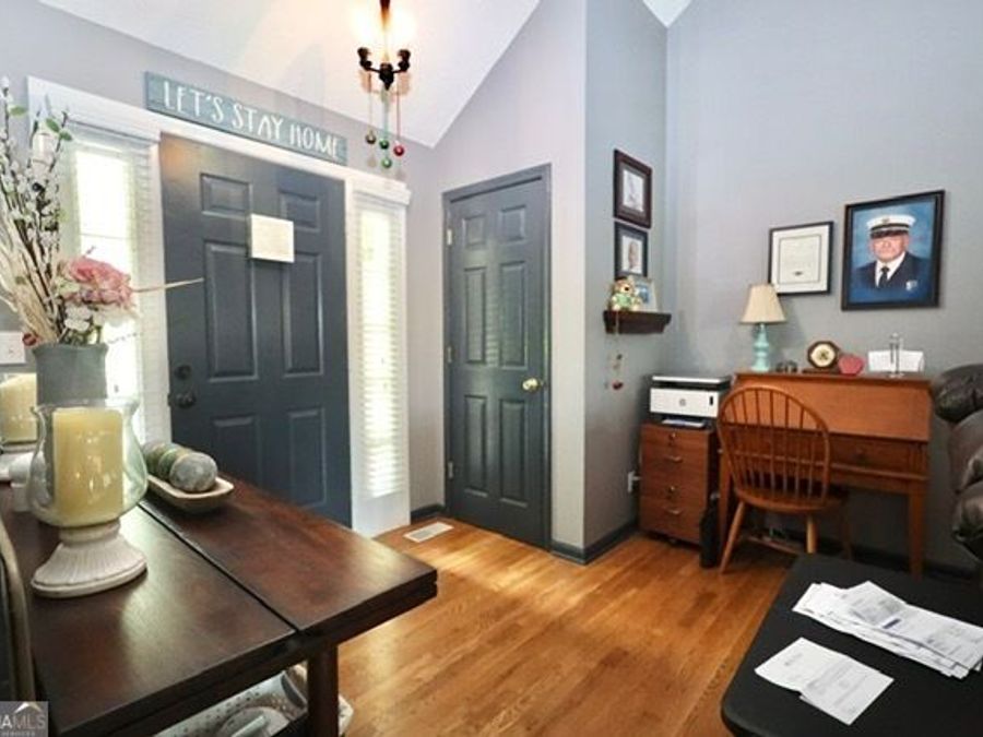 Property Image 6