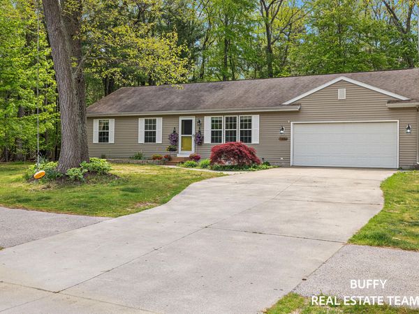 15892 Groesbeck Street, Grand Haven, MI 49417