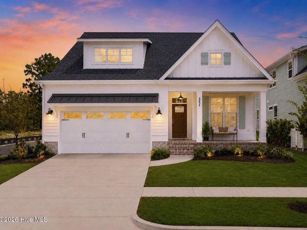 321 Longhill Drive, Wilmington, NC 28412