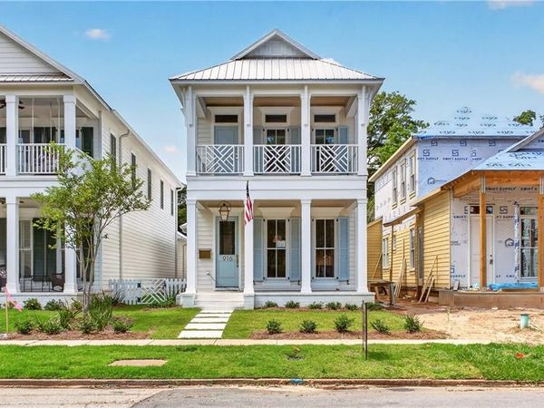 916 Church Street , Mobile, AL 36604