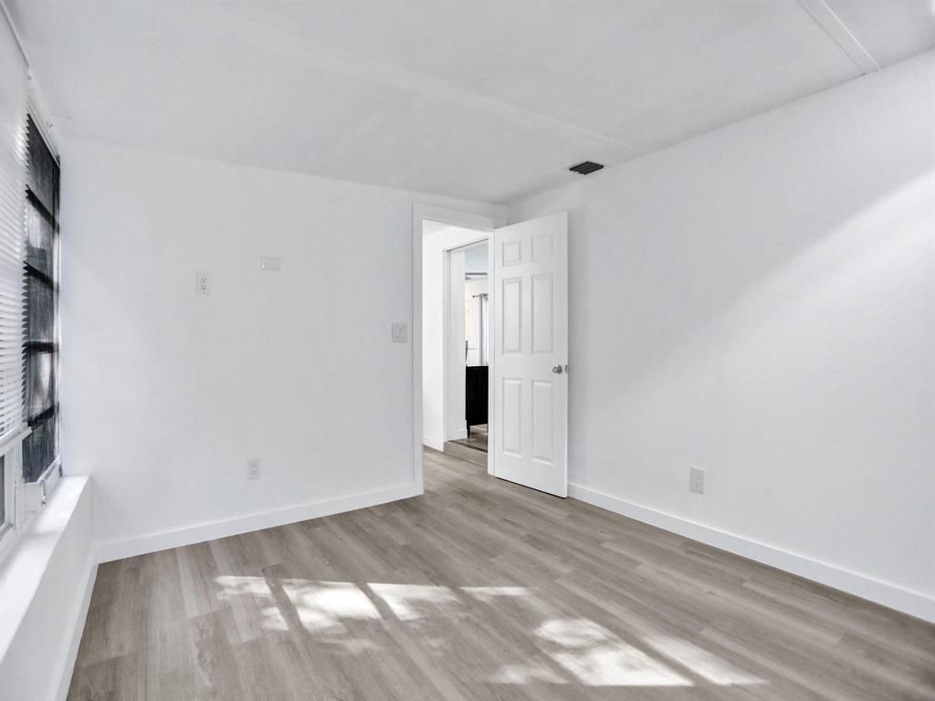 708 NE 24th Avenue, Pompano Beach, FL 33062 Photo