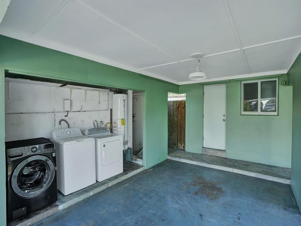 708 NE 24th Avenue, Pompano Beach, FL 33062 Photo