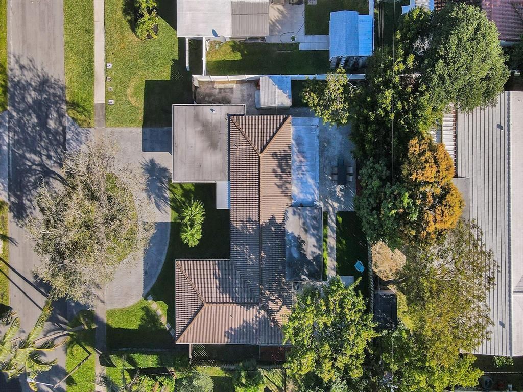 708 NE 24th Avenue, Pompano Beach, FL 33062 Photo
