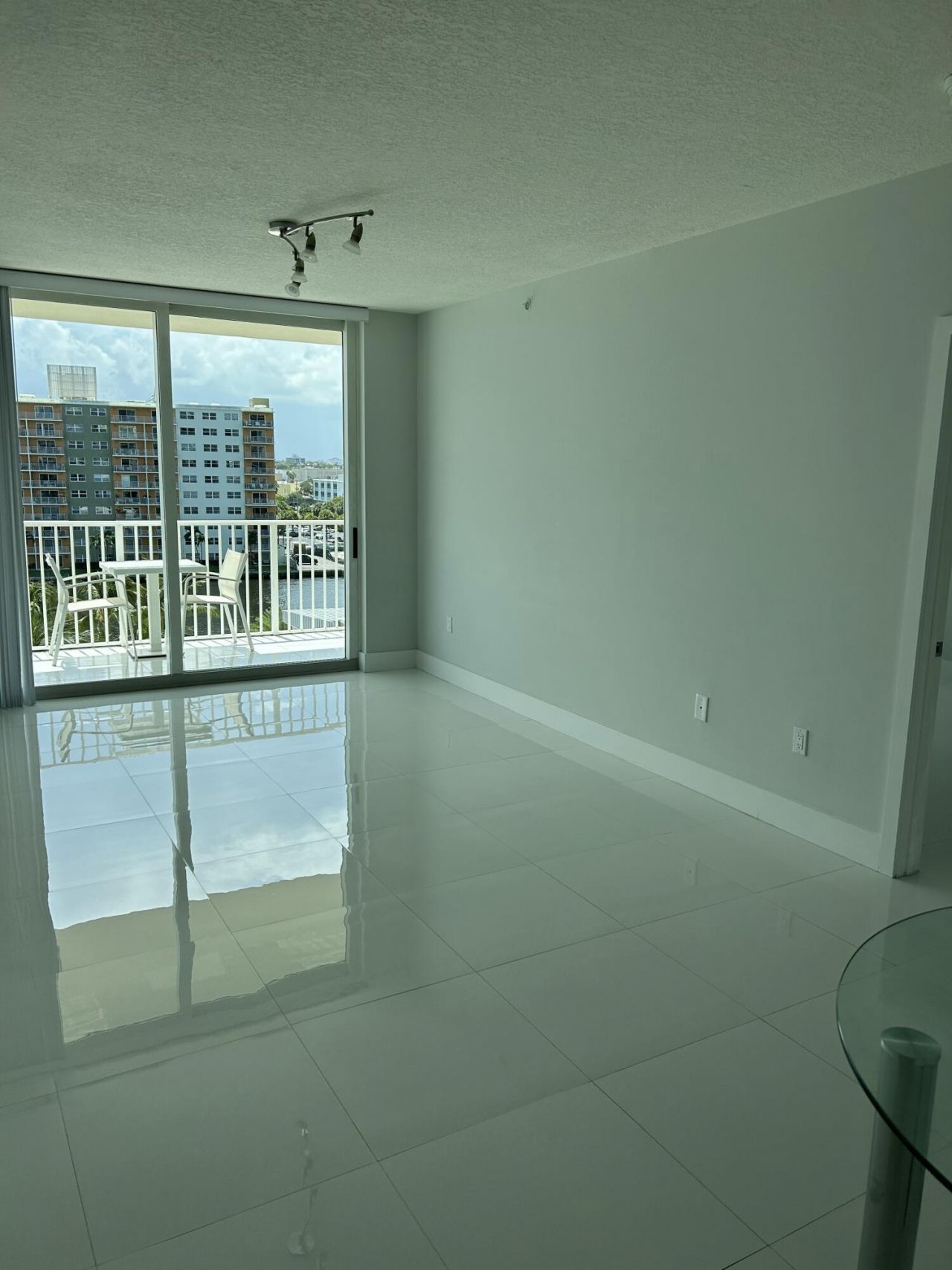 3020 NE 32nd Avenue, Unit 620, Fort Lauderdale, FL 33308 Photo