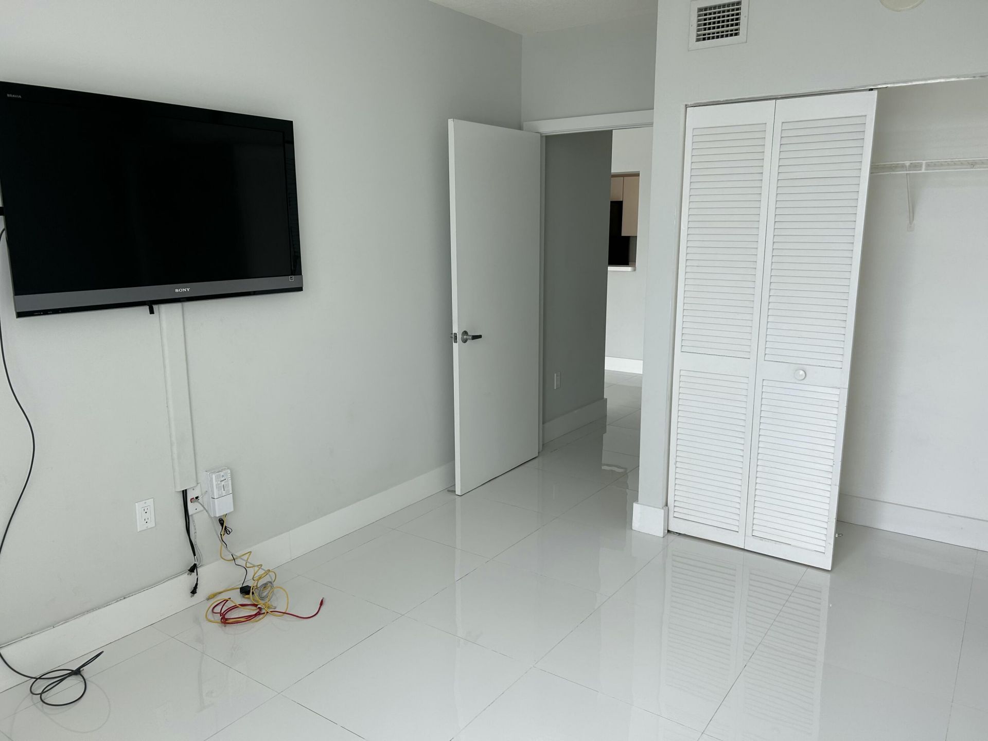 3020 NE 32nd Avenue, Unit 620, Fort Lauderdale, FL 33308 Photo