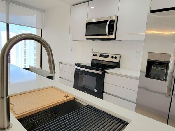 19355 Turnberry Way, Unit 23f, Aventura, FL 33180
