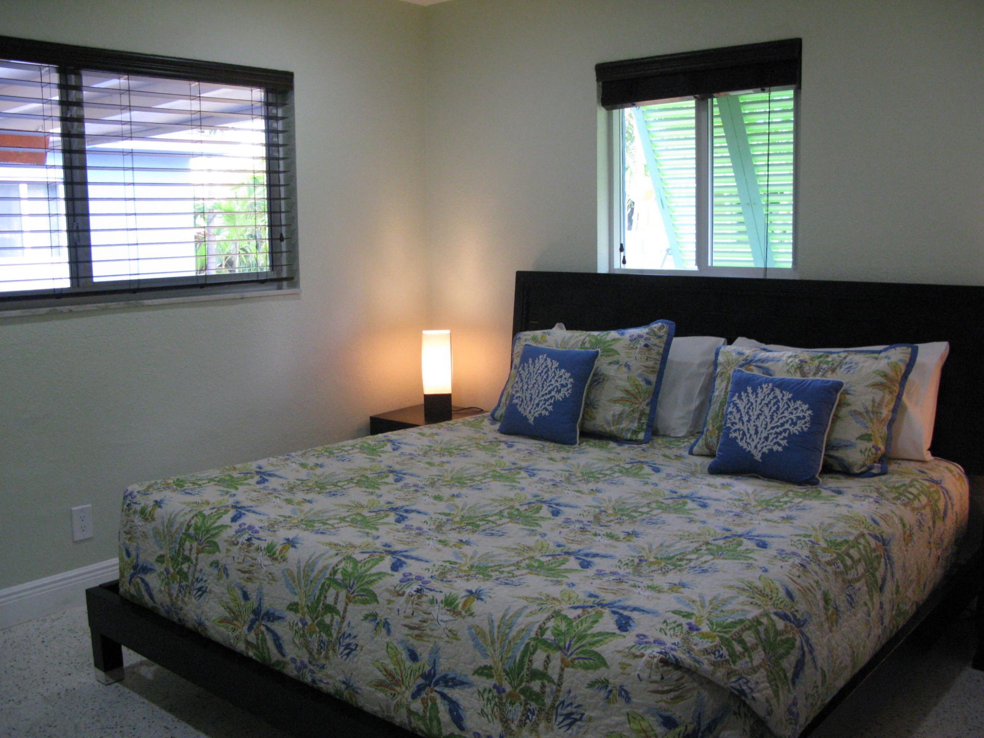 13767 Oleander Avenue E, Unit E, Juno Beach, FL 33408 Photo