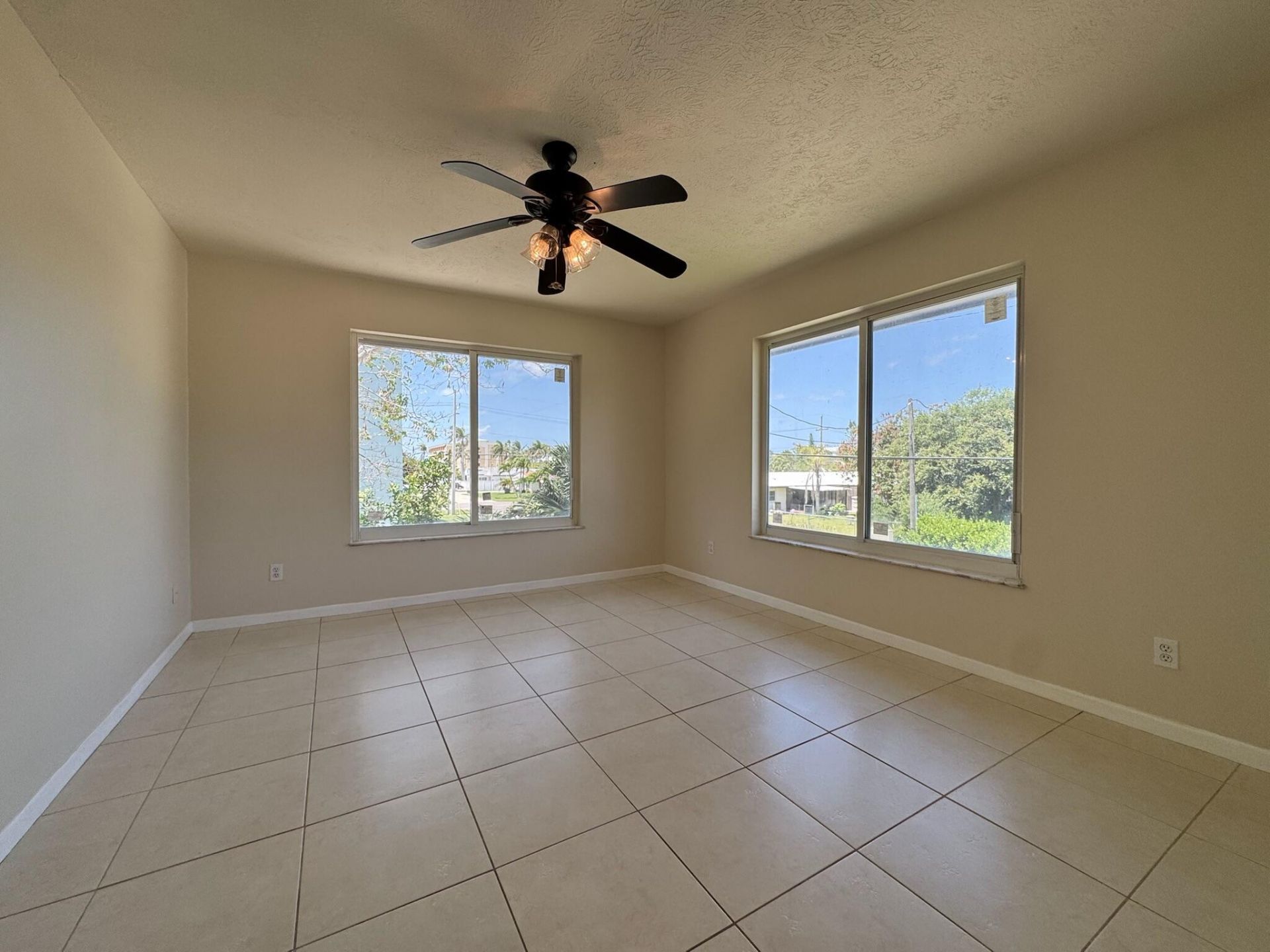 1180 Carlton Court, Unit 207, Fort Pierce, FL 34949 Photo