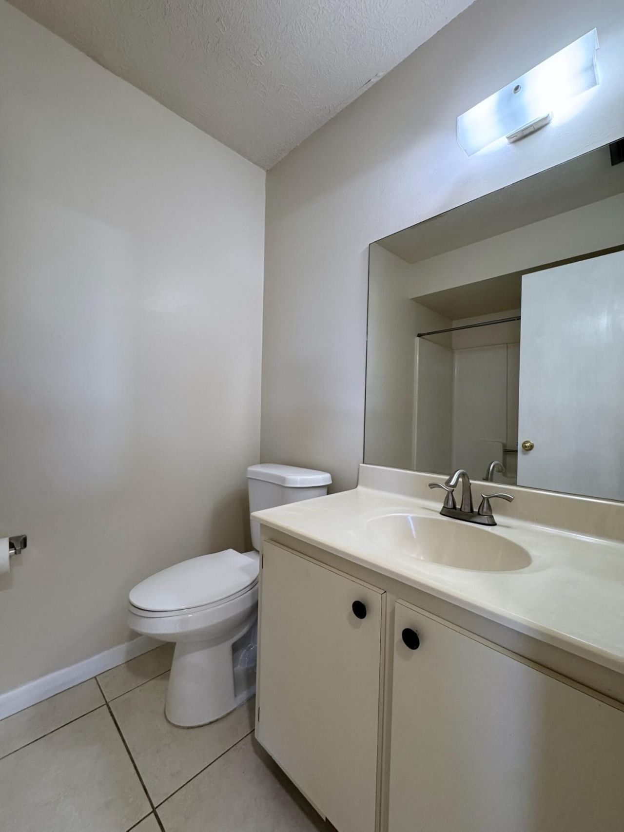1180 Carlton Court, Unit 207, Fort Pierce, FL 34949 Photo