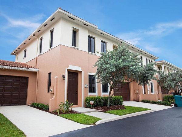 2412 Venetian Way , Unit 2412, Boynton Beach, FL 33426