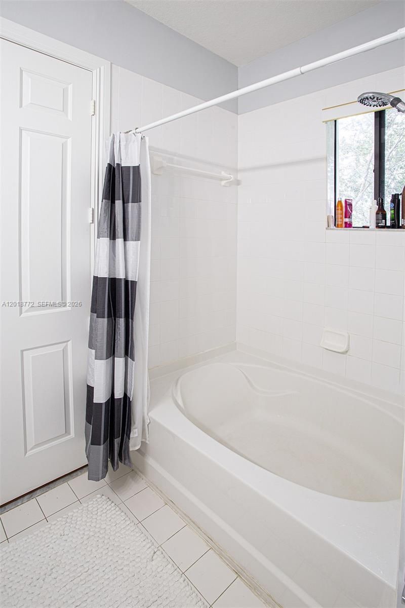 2412 Venetian Way , Unit 2412, Boynton Beach, FL 33426 Photo