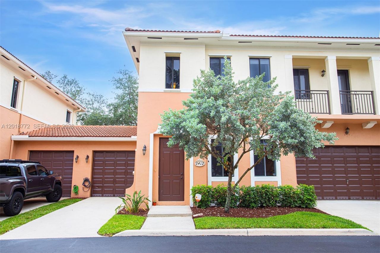 2412 Venetian Way , Unit 2412, Boynton Beach, FL 33426 Photo