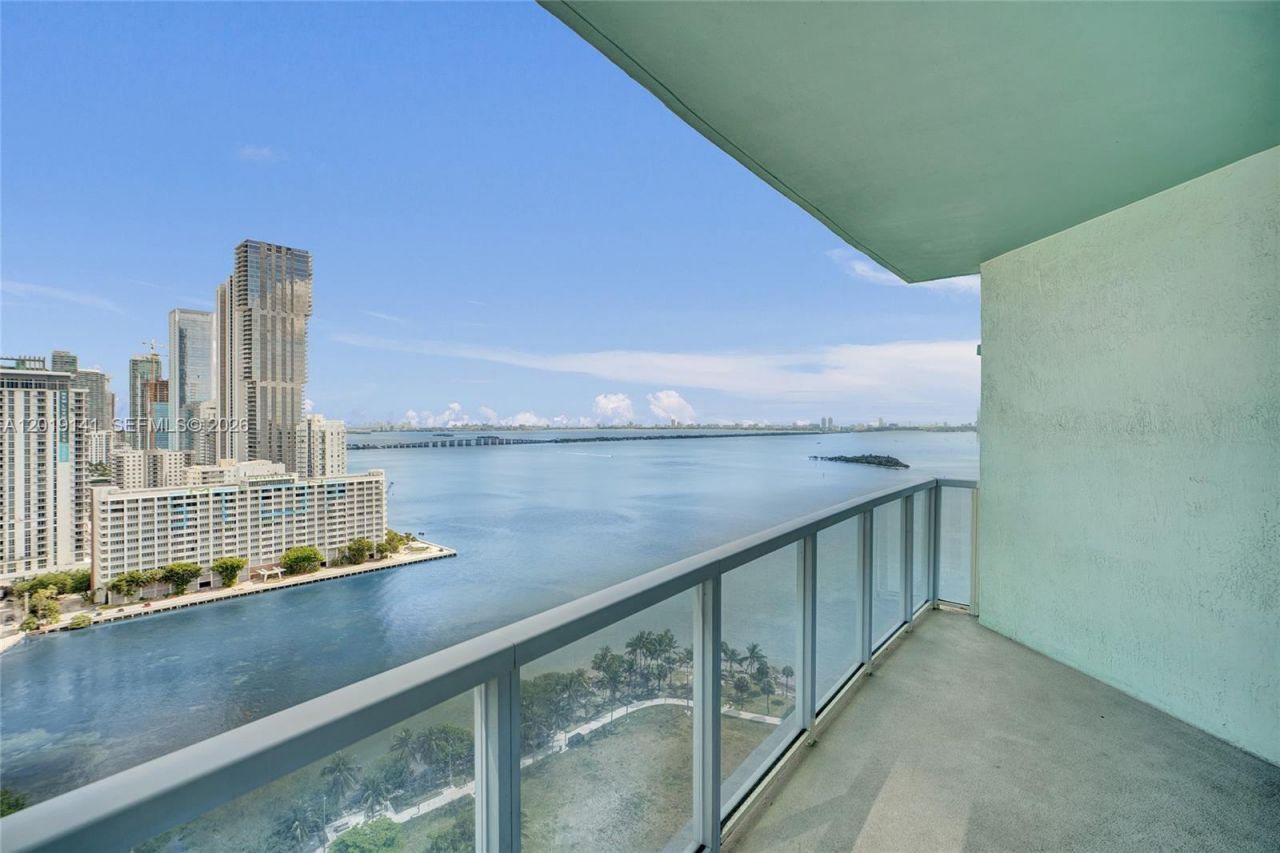 1900 N Bayshore Dr , Unit 2204, Miami, FL 33132 Photo