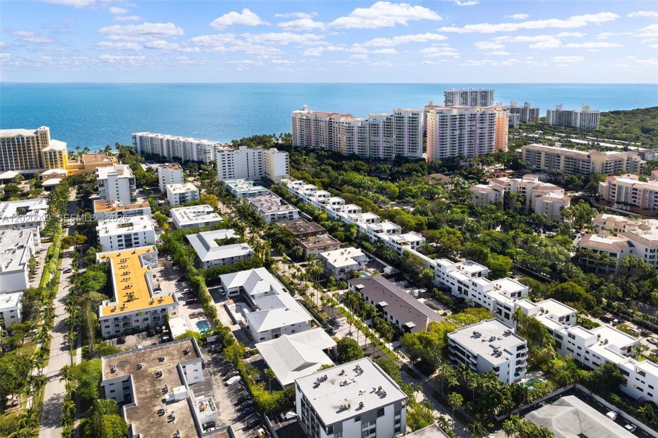 204 Sunrise Dr , Unit 204B, Key Biscayne, FL 33149 Photo