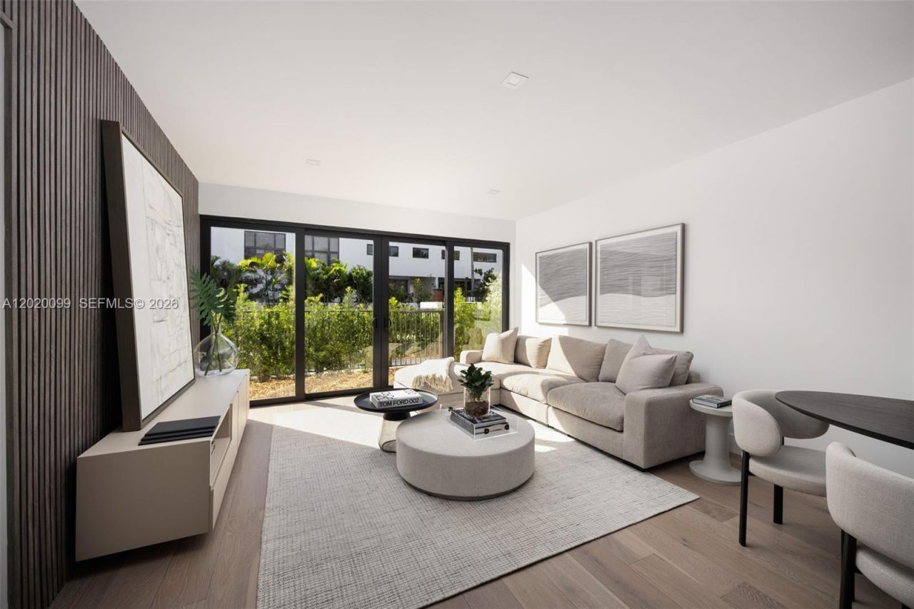 204 Sunrise Dr , Unit 204B, Key Biscayne, FL 33149 Photo